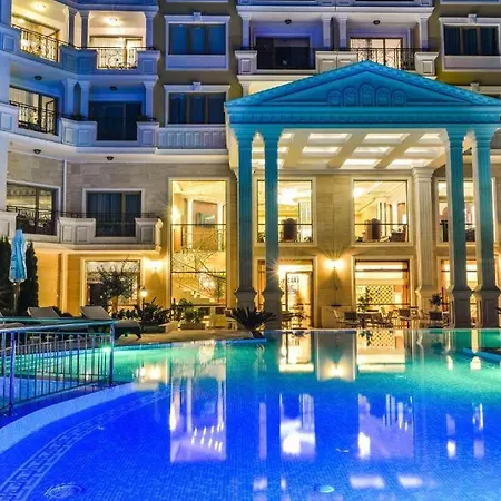 2-bedroom In Florence Boutique شقة 4*