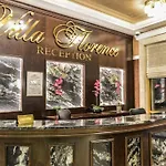 2-bedroom In Florence Boutique 公寓 4*