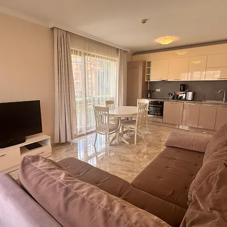 アパート 2-bedroom In Florence Boutique