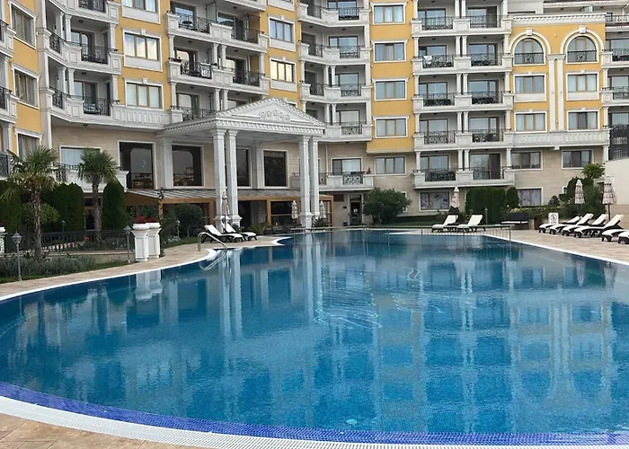 Апартаменты 2-bedroom In Florence Boutique