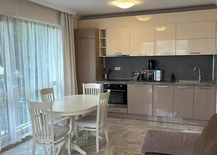 2-bedroom In Florence Boutique Свети-Влас