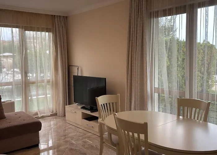 2-bedroom In Florence Boutique Свети-Влас